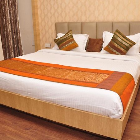 Hotel Mercury Inn By Sonachi Amritsar Exterior photo