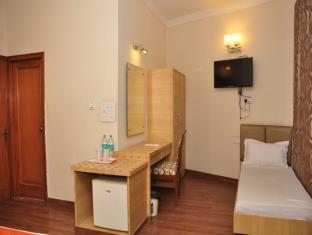 Hotel Mercury Inn By Sonachi Amritsar Exterior photo